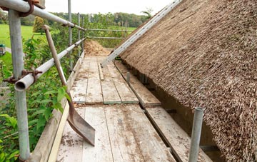 advantages of Crwbin thatch roofing